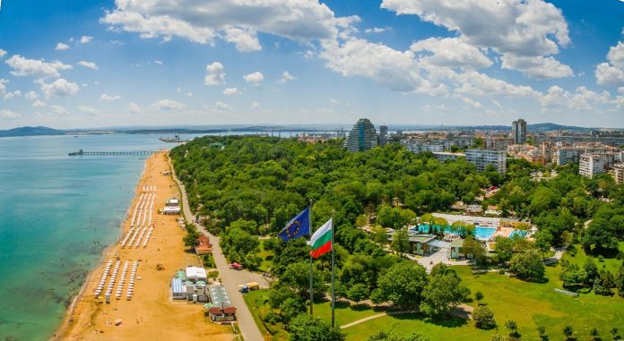 бургас море басейн флора