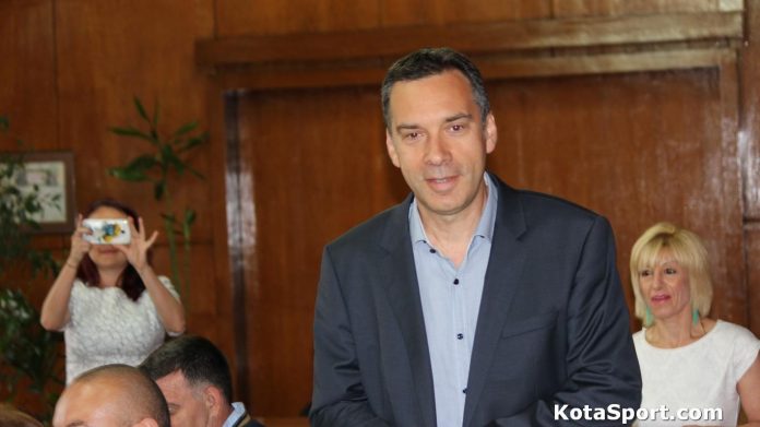 dimitar nikolov