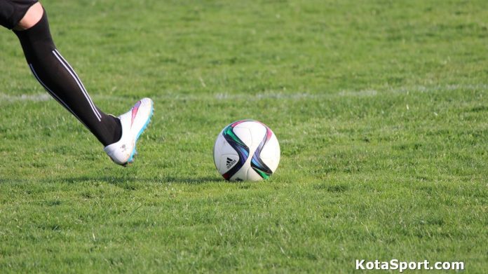 topka futbolist