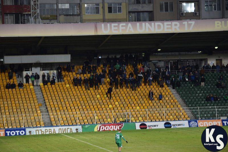 stadion lazur fenove neftohimik