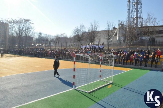 ou elin pelin sporten kompleks