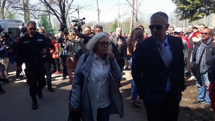 dora mileva milko georgiev targ emblema