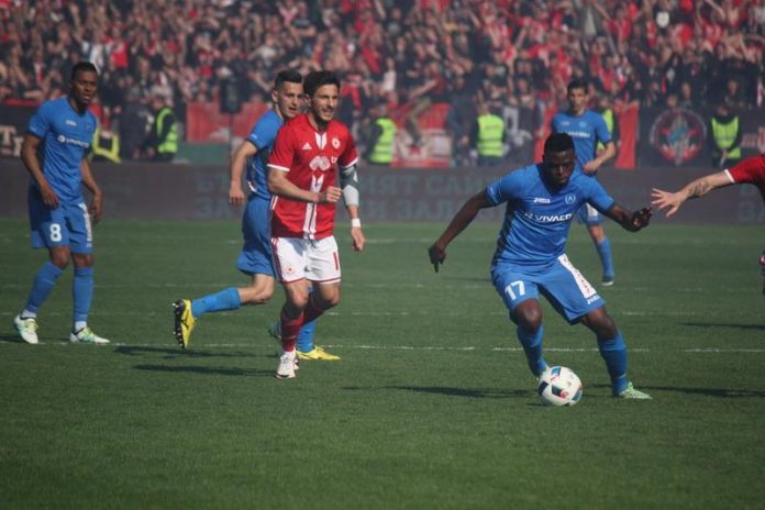 levski cska babatunde adenidji