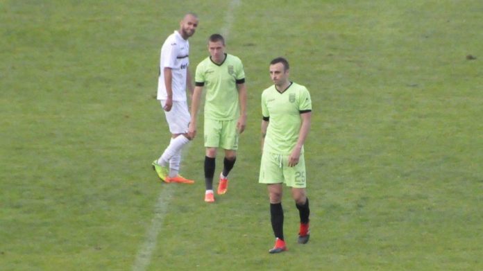 beroe-slavia_berbatov2-930x523