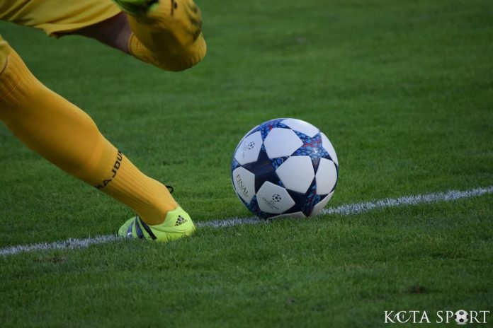futbolist topka
