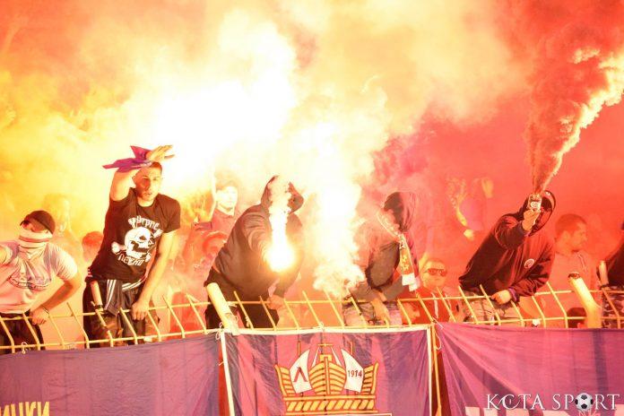levski fenove (78)