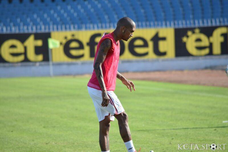 nesebar cska (213) fernando karanga