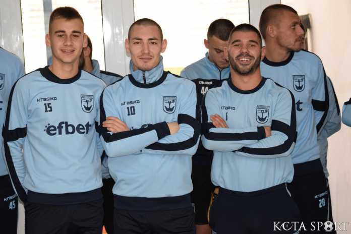 sozopol parva trenirovka (3) hristo kaimakanski miroslav radev mihail georgiev