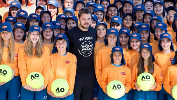 wawrinka ballkids