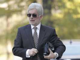 Вальо Михов