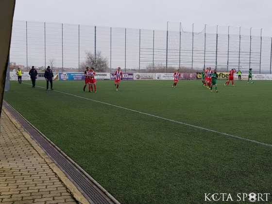 crvena zvezda neftohimik 27