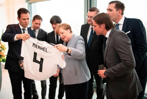 MERKEL MERKEL
