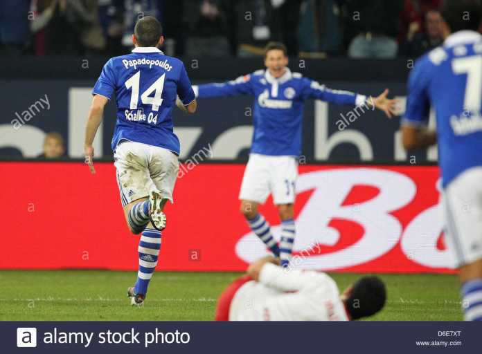schalkes kyriakos papadopoulos cheers after scoring the 2 0 goal as D6E7XT schalkes kyriakos papadopoulos cheers after scoring the 2 0 goal as D6E7XT