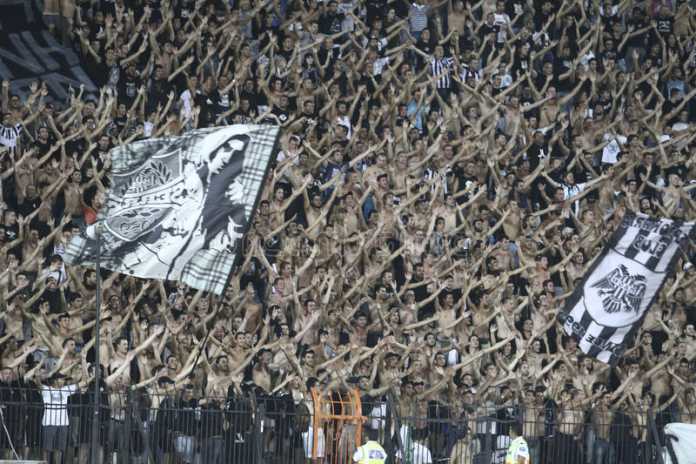 paok fans
