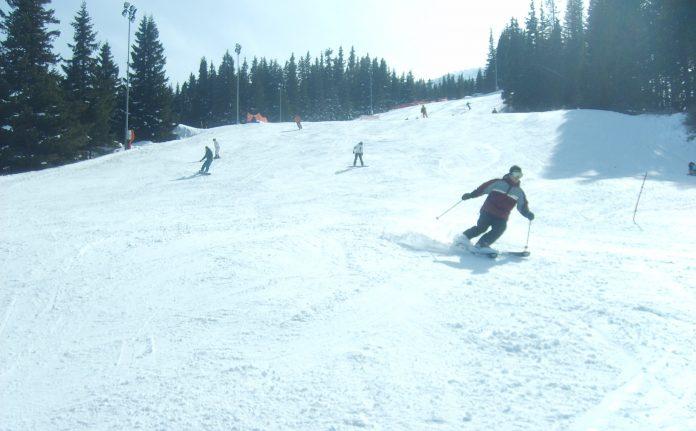 skiing vitosha mountain winter sofia photo Clive Leviev Sawyer e1355382629743 skiing vitosha mountain winter sofia photo Clive Leviev Sawyer e1355382629743