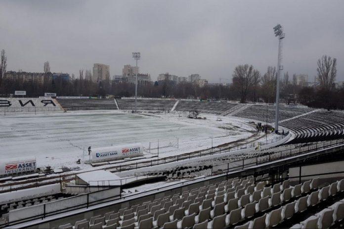 stadion Slaviq 4cde851572d24ea8253d7e1d5e336fc8 XL