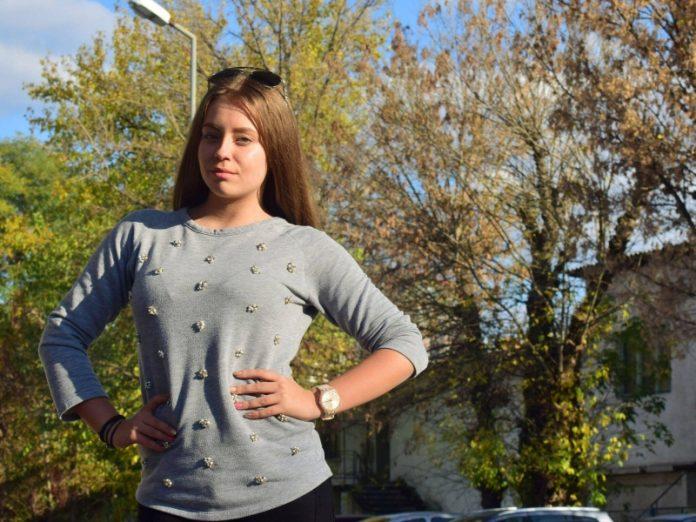 Polina georgieva 908a6cdb240c3402c8478f07d7a615e7