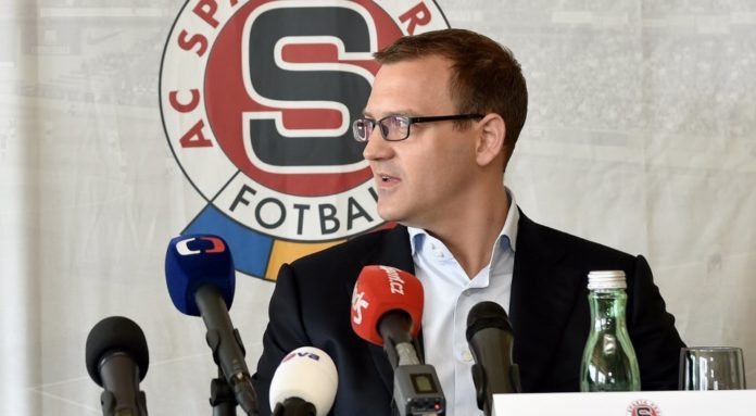 daniel kretinski