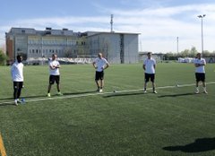 EWIiqEJXgAEv5-q