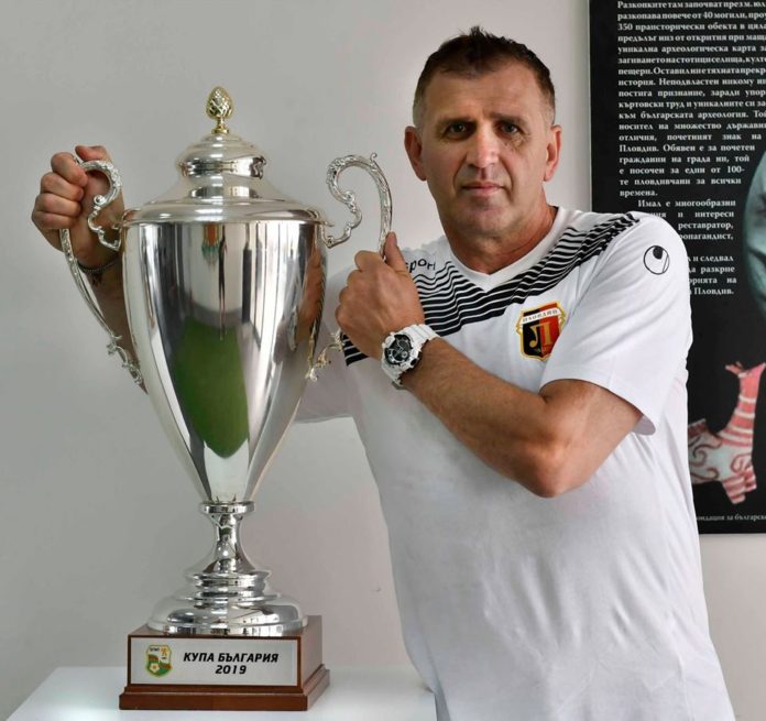 bruno akrapovich