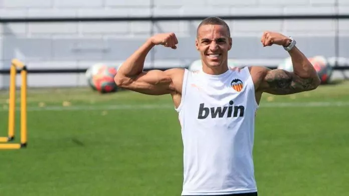rodrigom_91_97256670_105779421058102_7807257450833457575_n