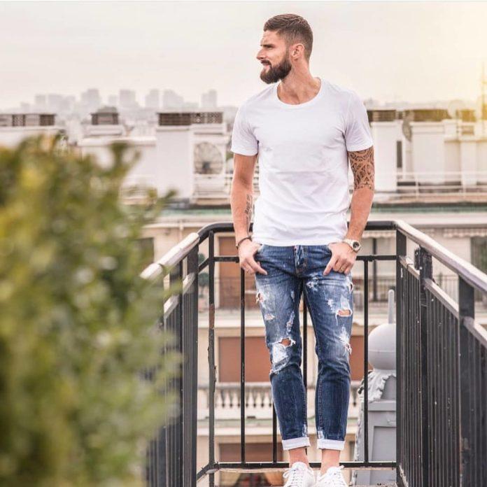 giroud918_46652215_535614593570055_2280140125037065255_n