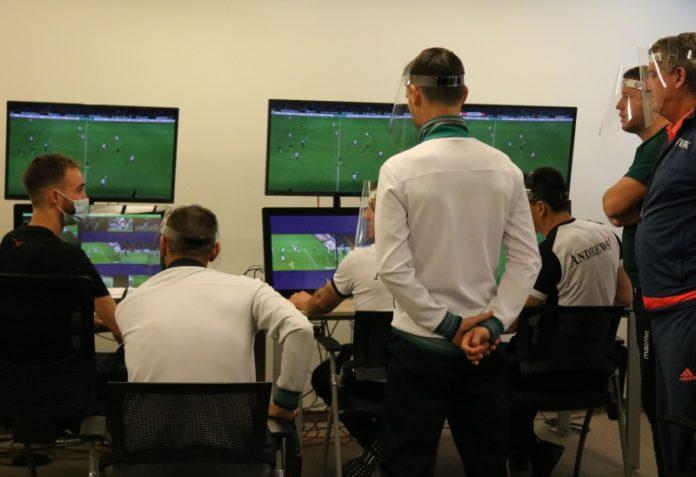 var sistema