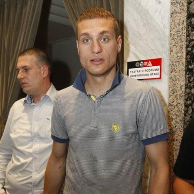 vidic_nemanja_15_12784039_826415604153237_2104545644_n