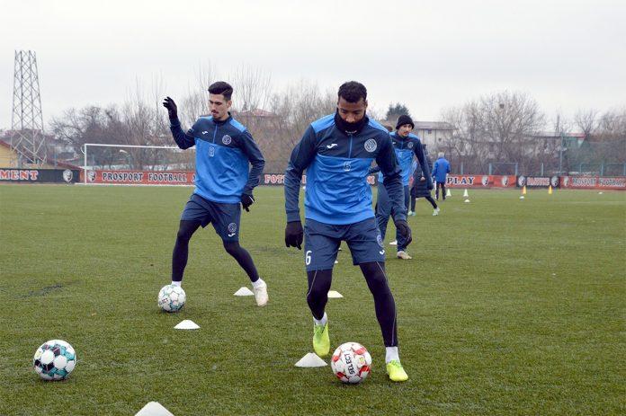 PASHOV I CHANDAROV