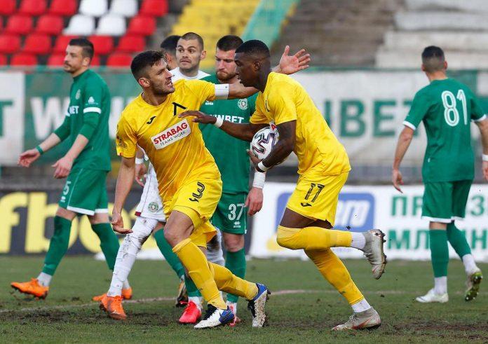 levski botev vraca jivko atanasov naidjal roberta