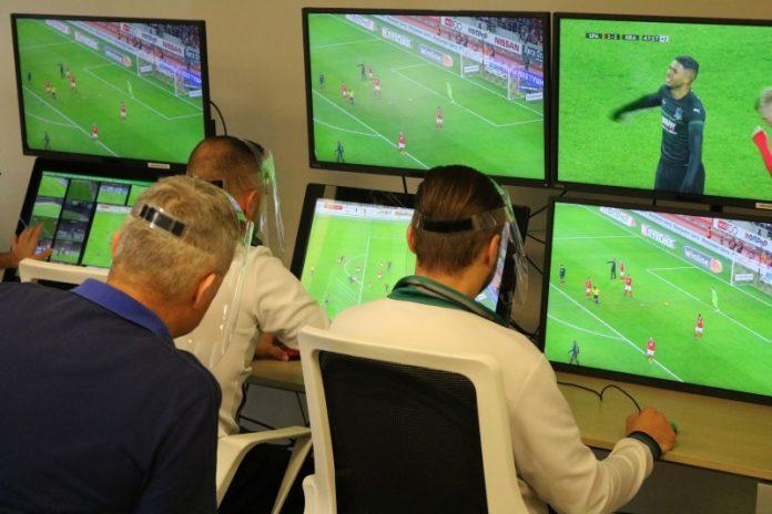 var sistema