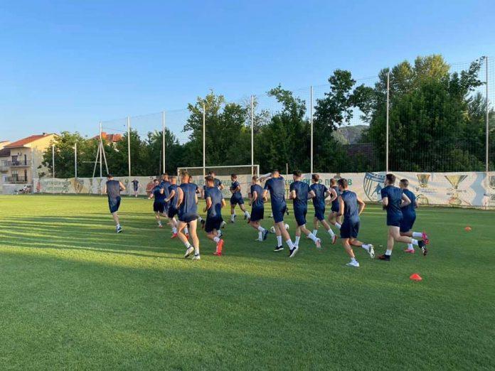 akademia pandev trenirovka