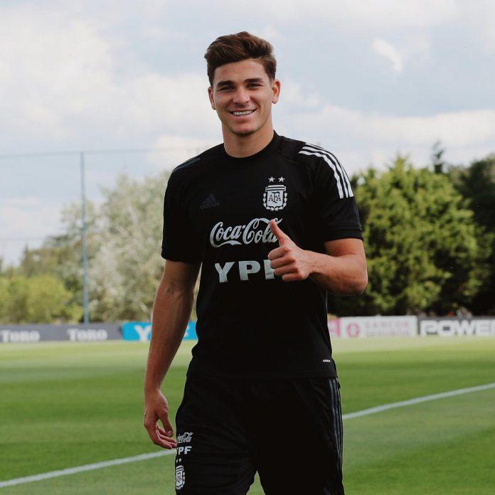 juliaanalvarez_257139864_268922928538542_6877999752552878979_n