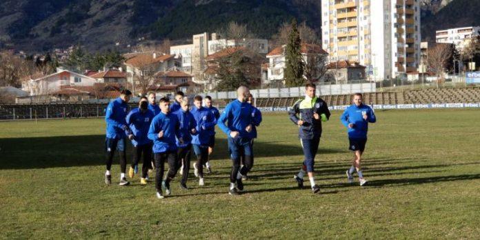 levski karlovo trenirovka