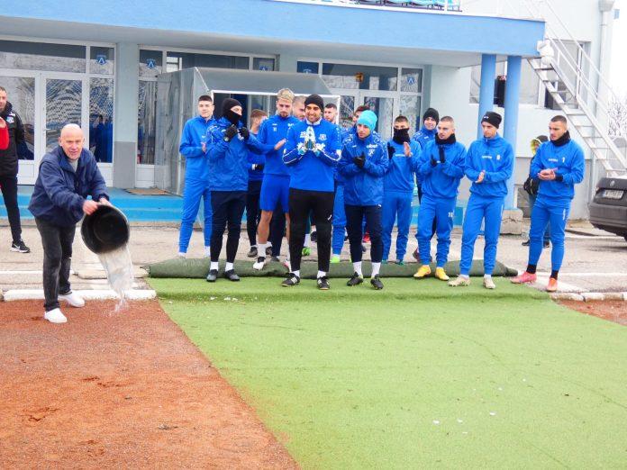 levski lom parva
