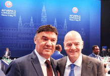 И президентът на ФИФА отдаде почит на Борислав Михайлов