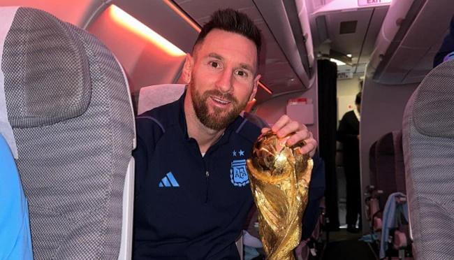 leomessi leomessi