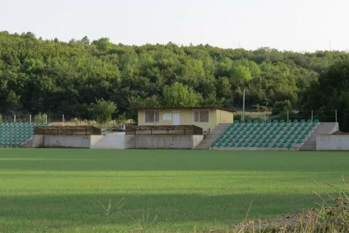 stadion nikolovo