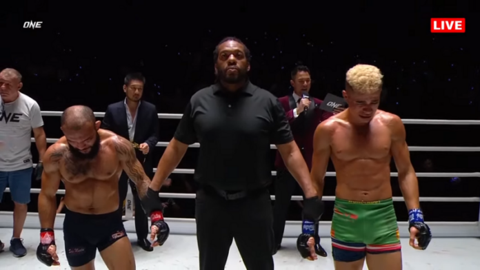 ONE Fight Night 7 Lineker vs Andrade II 3 51 48 screenshot ONE Fight Night 7 Lineker vs Andrade II 3 51 48 screenshot