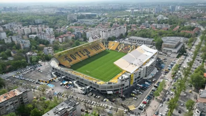 stadion hristo botev koleja