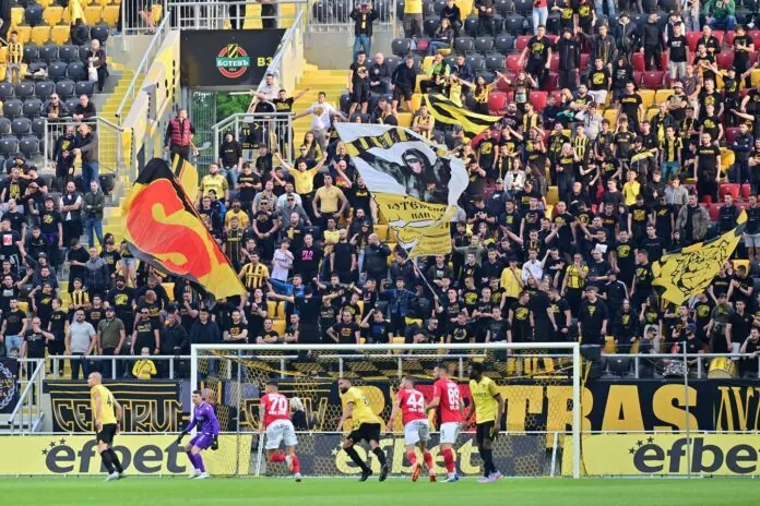 botev plovdiv lokomotiv sofiq fenove
