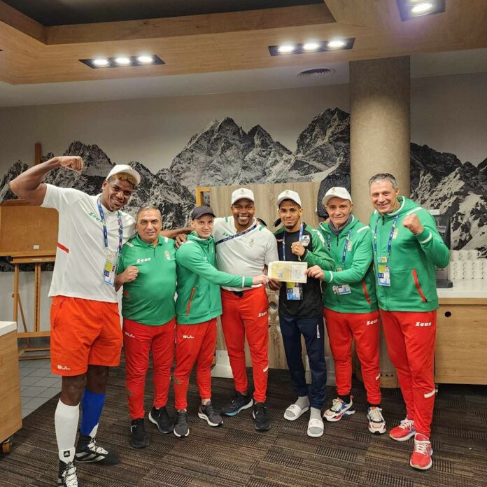 Boks ravnosmetka Boks ravnosmetka