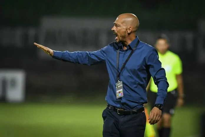 nestor el maestro
