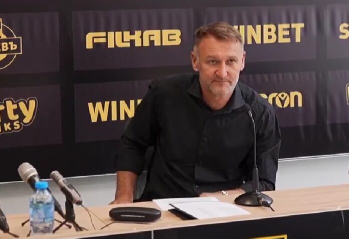 artur platek artur platek