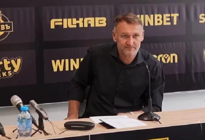 artur platek artur platek