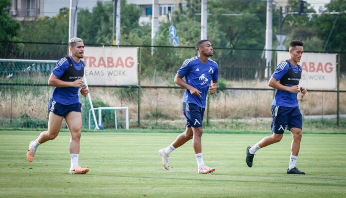 velton ronaldo cunami velton ronaldo cunami