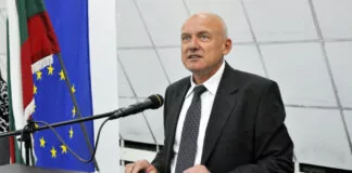 nikolay izov