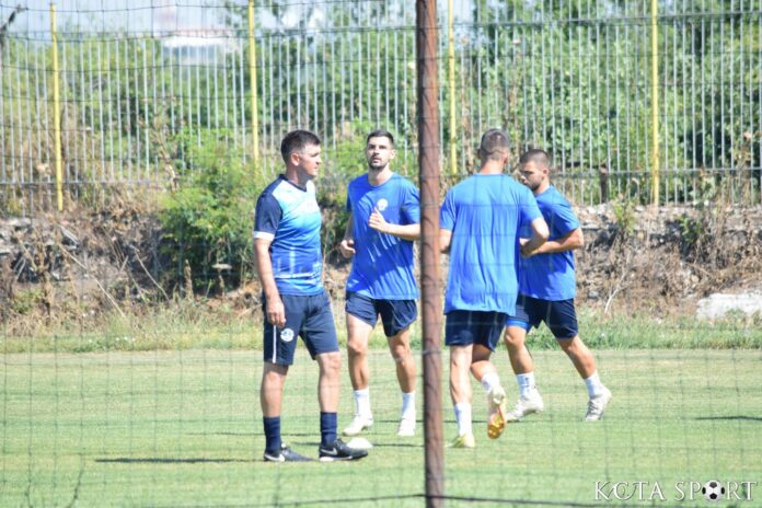 chernomoretz parva trenirovka (21) chernomoretz parva trenirovka (21)