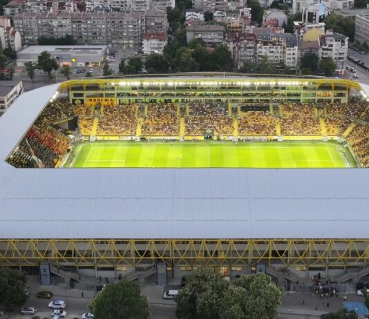 stadion hristo botev botev plovdiv fenove koleja