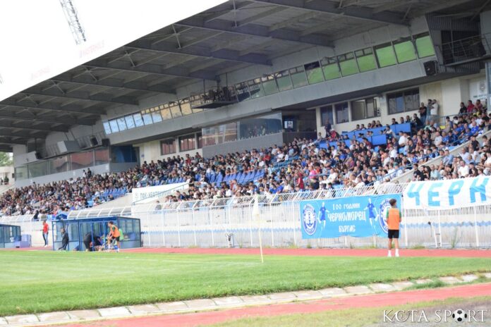 neftohimik chernomoretz (58)